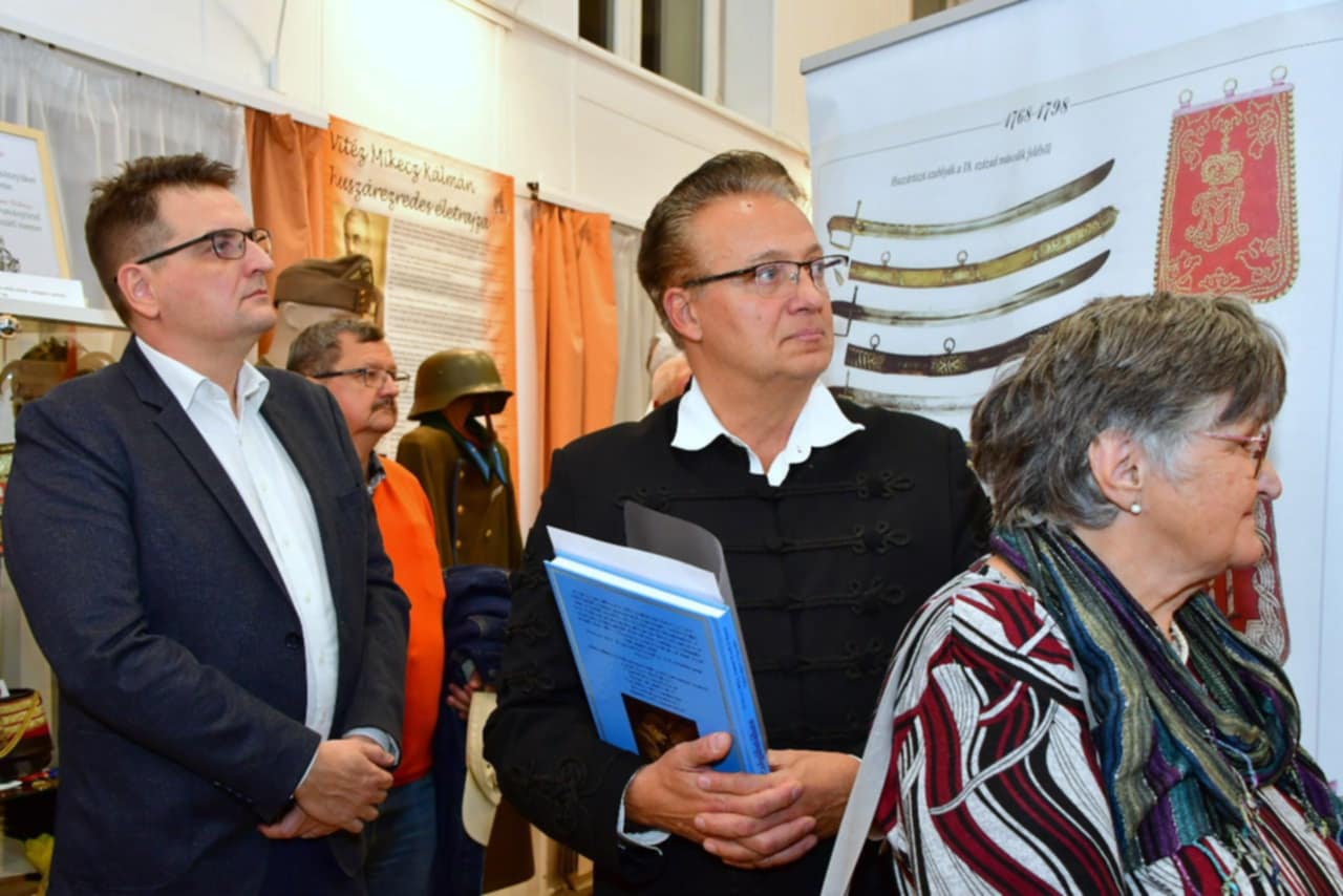 20 éves a Mikecz Bandérium kiállítás megnyitója - 18. kép