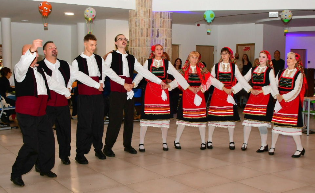 Sikeres volt a Szigetszentmiklósi Görög Nemzetiségi Önkormányzat első önálló estje