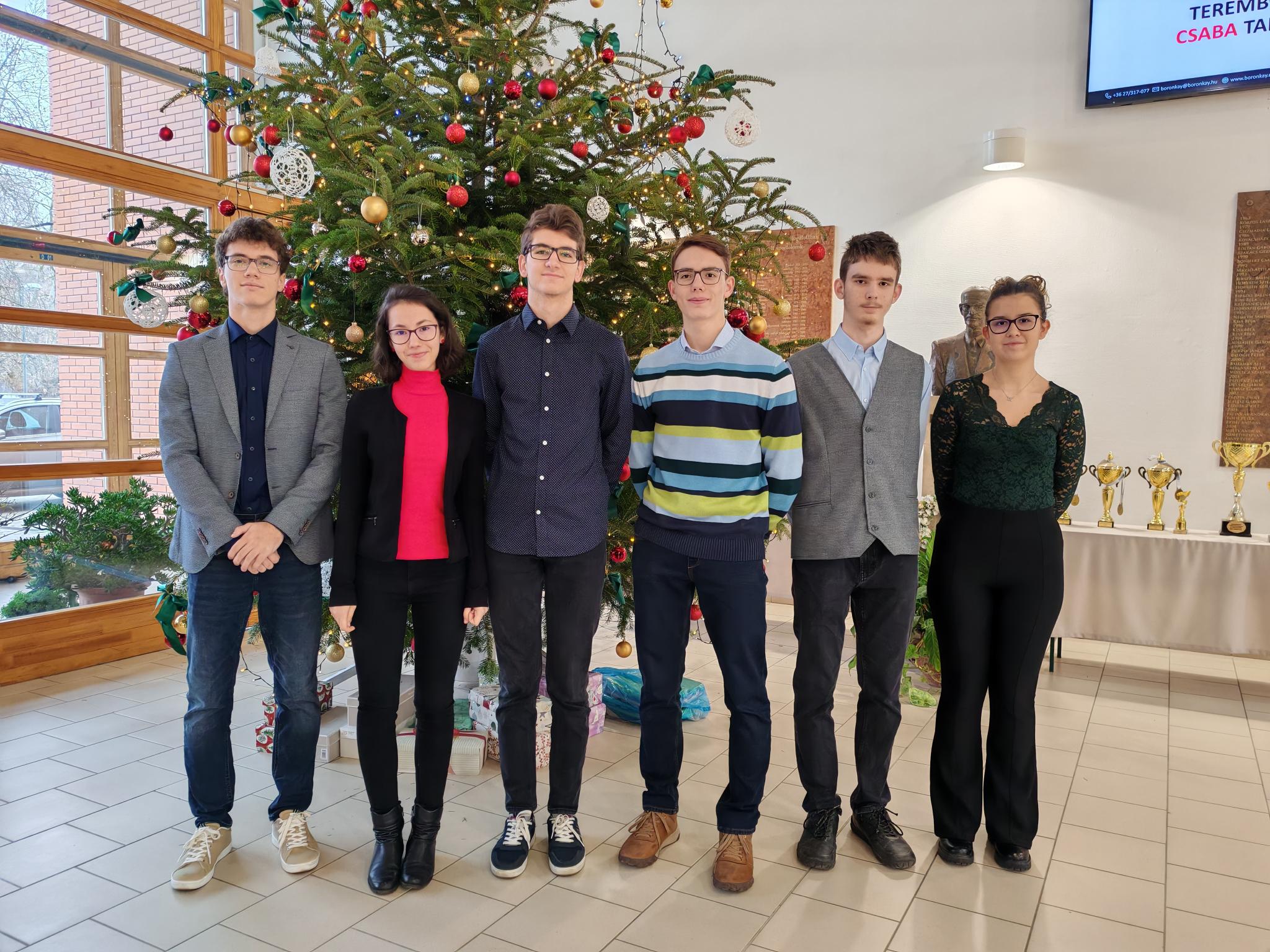 Kiváló eredmények a Pest megyei matematikaverseny döntőjén