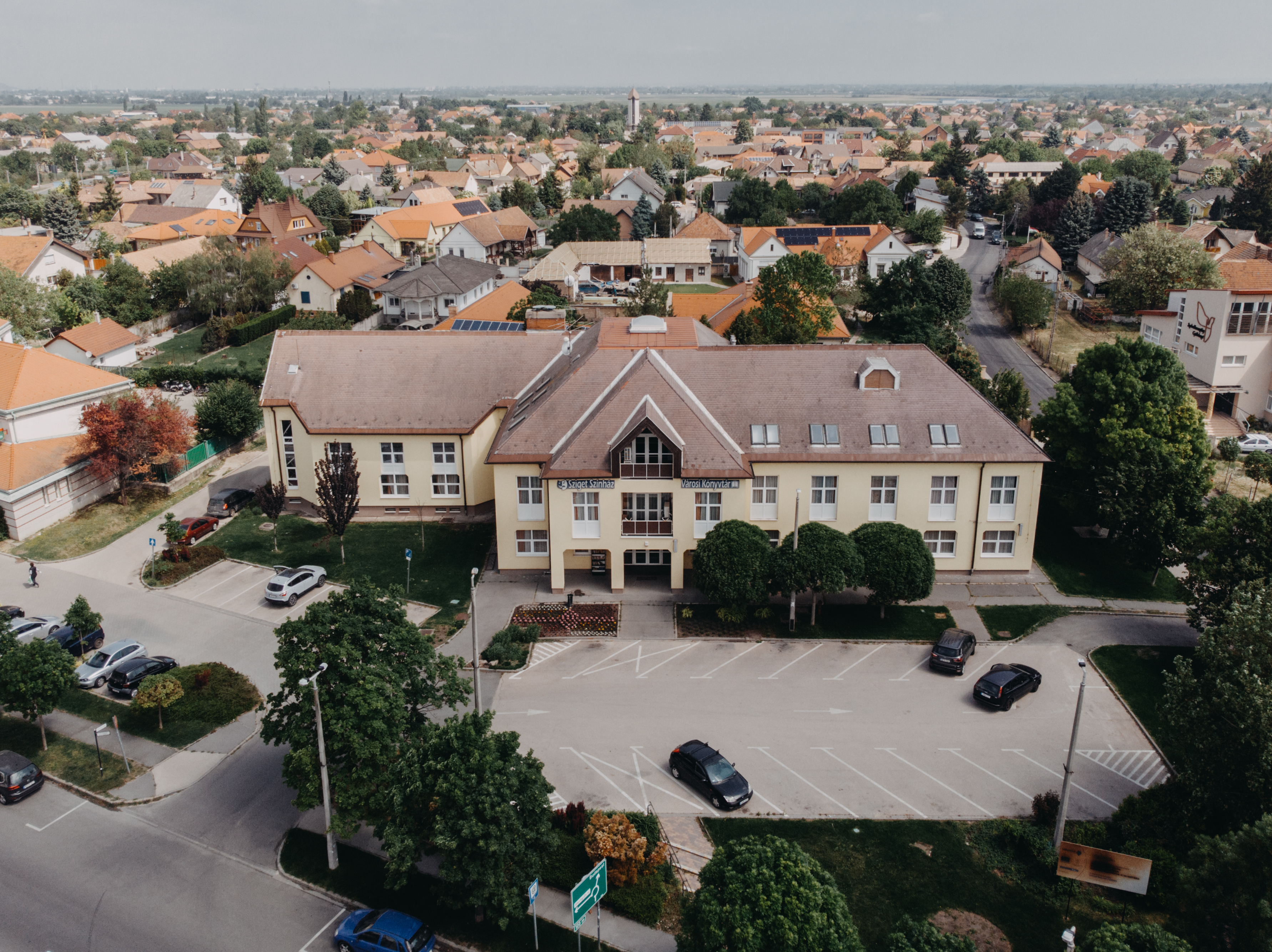 Álláspályázat - Művészeti titkár, közművelődési munkatárs