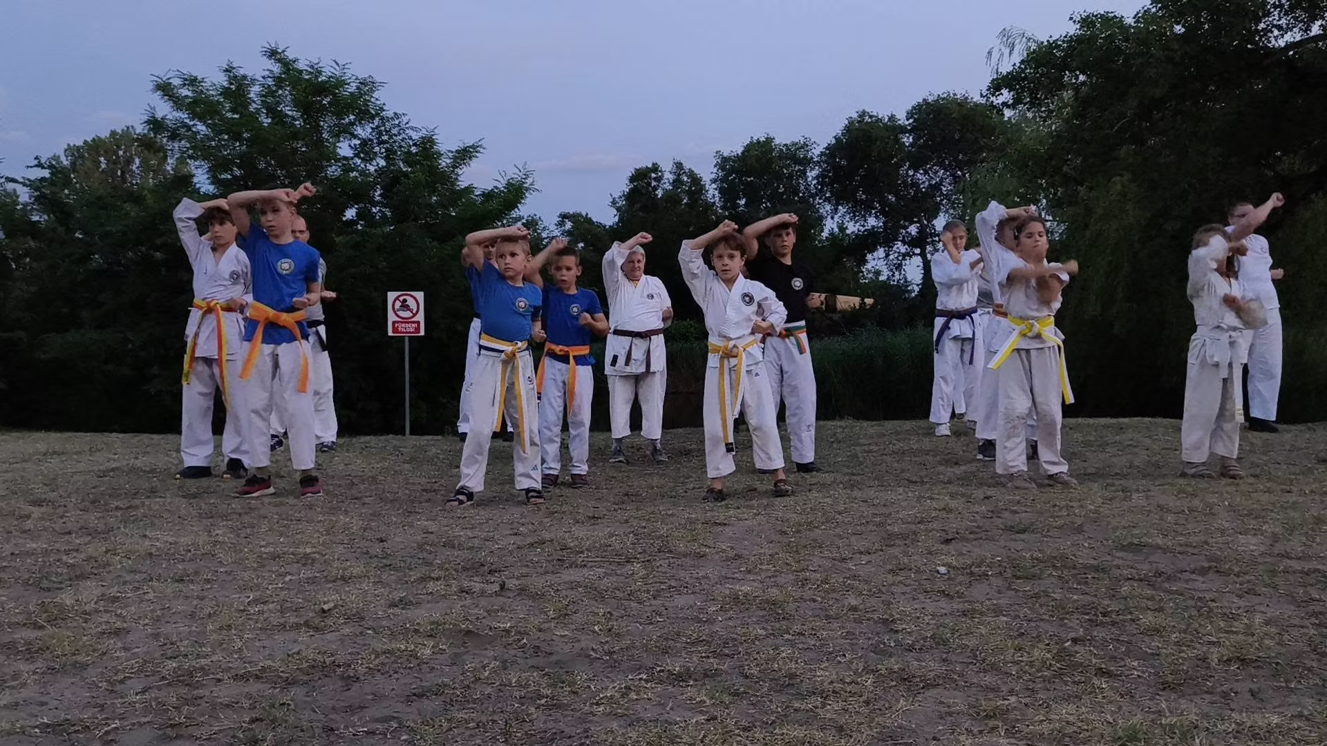 kakusei bemutat&oacute;