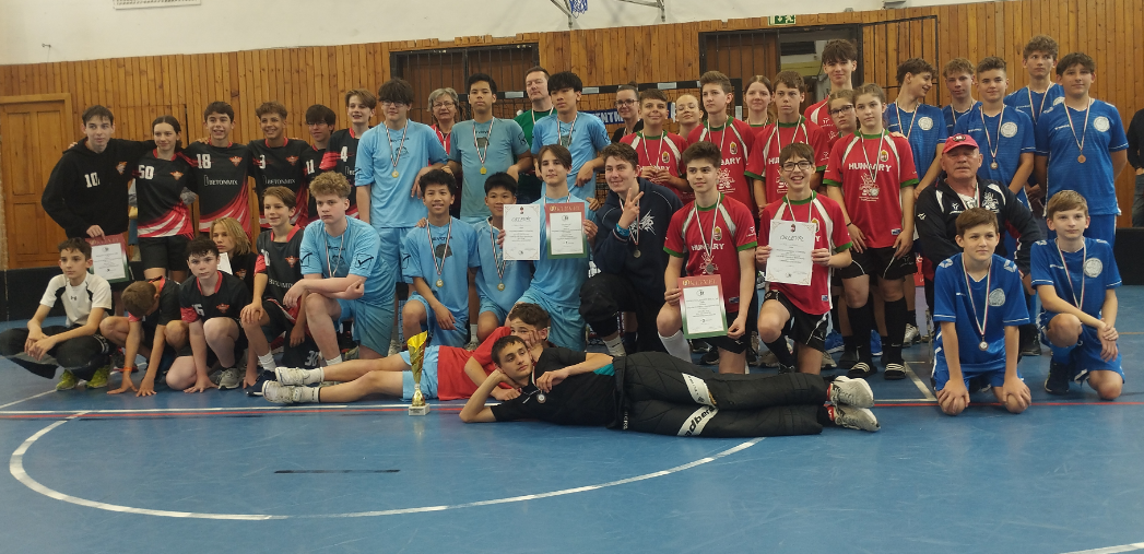 Sikeres szereplés az U15-ös floorball magyar bajnokságon – Arany- és ezüstérem az utánpótlásnál