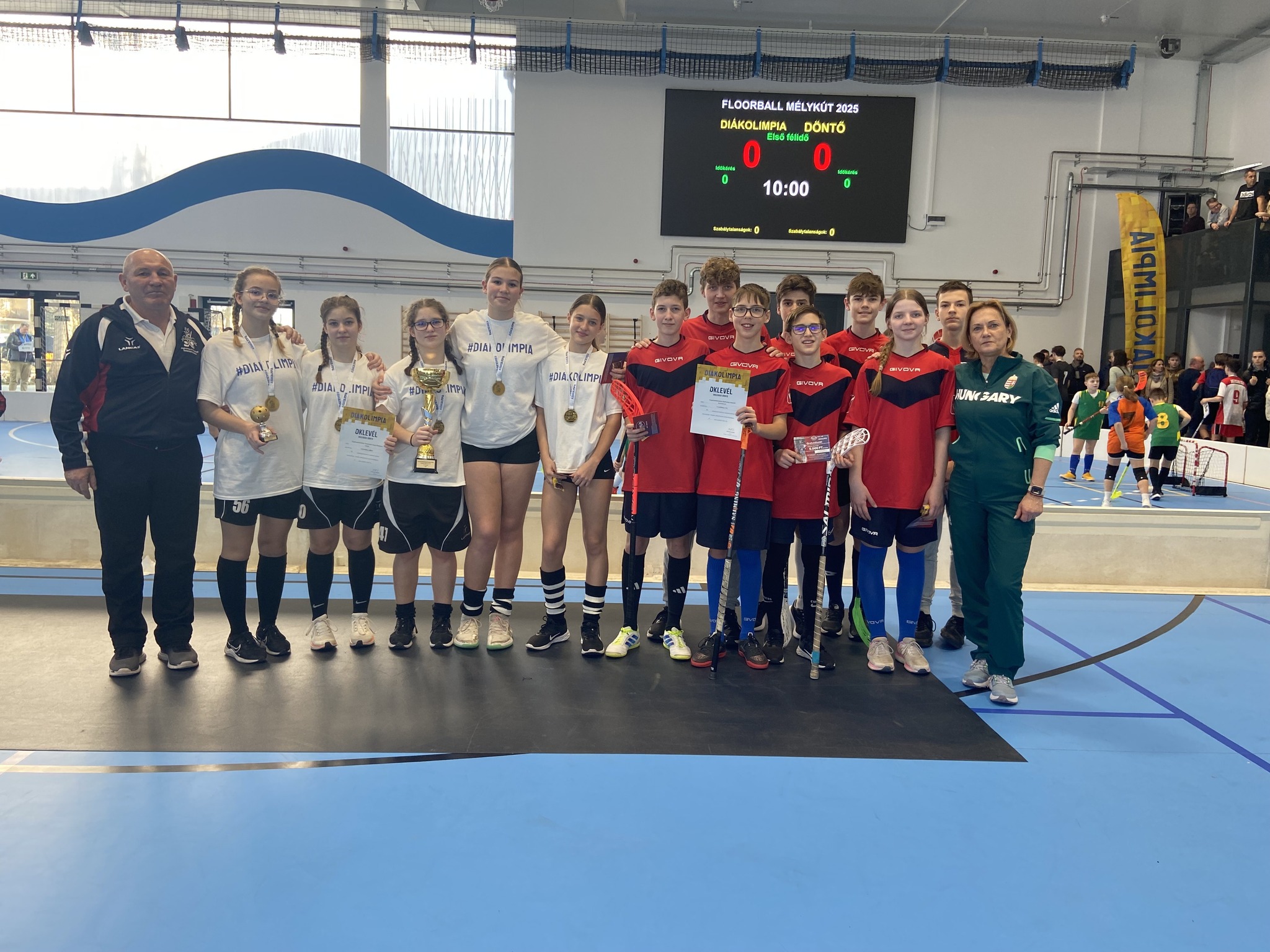 Siker a Floorball Diákolimpián